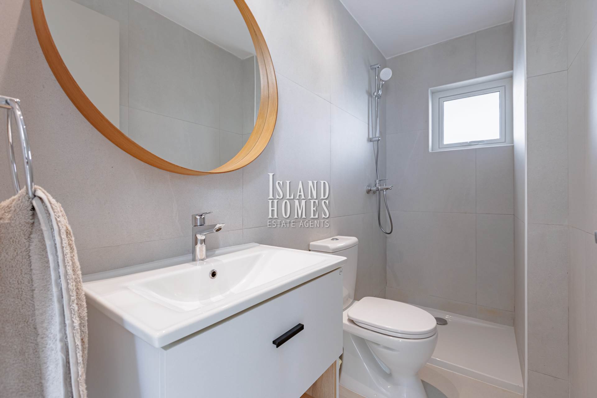 2 Bed, ApartmentFor Sale, Paralimni, Famagusta