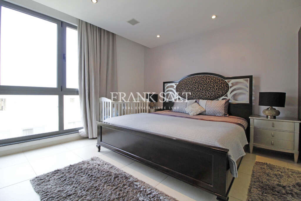 1 Bed, ApartmentFor Sale, Portomaso, Malta