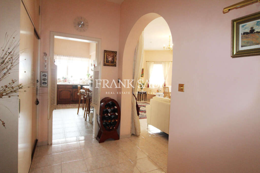3 Bed, ApartmentFor Sale, St Julians, Malta