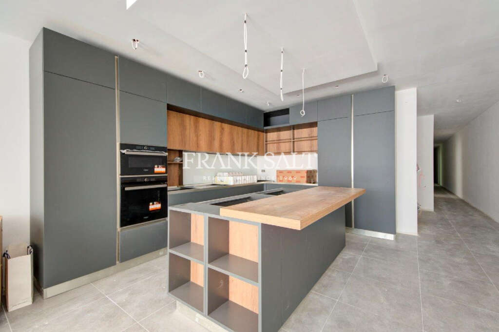 3 Bed, ApartmentFor Sale, Mellieha, Malta