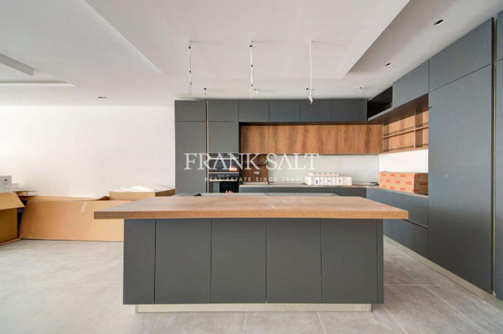 3 Bed, ApartmentFor Sale, Mellieha, Malta