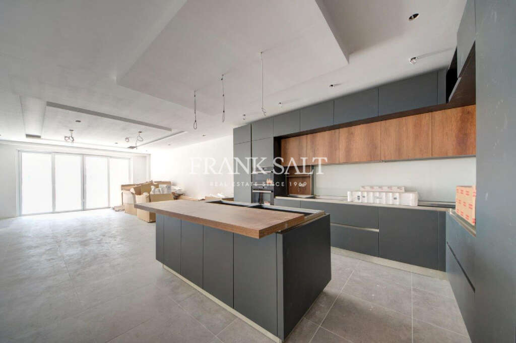 3 Bed, ApartmentFor Sale, Mellieha, Malta