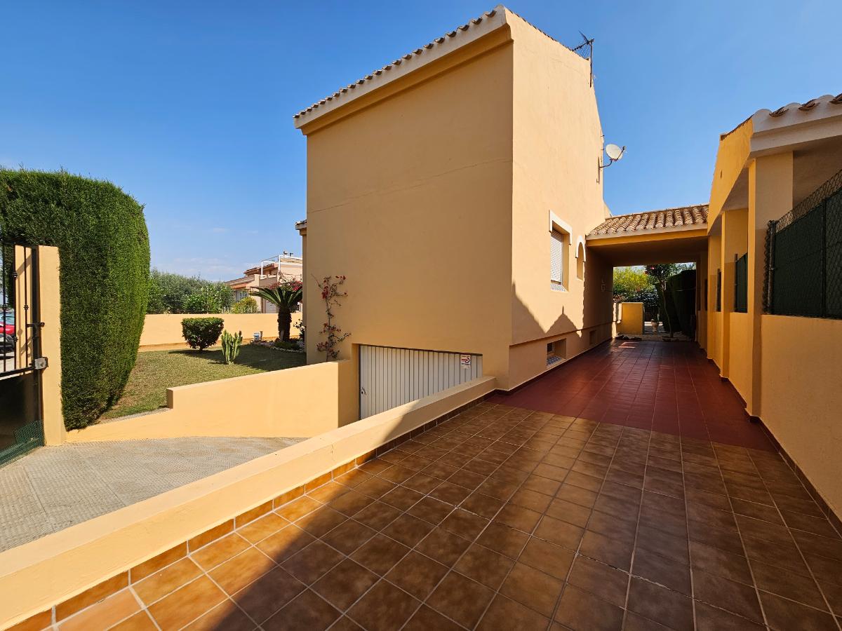 3 Bed, 2 Bath, HouseFor Sale, Playa Honda, Murcia