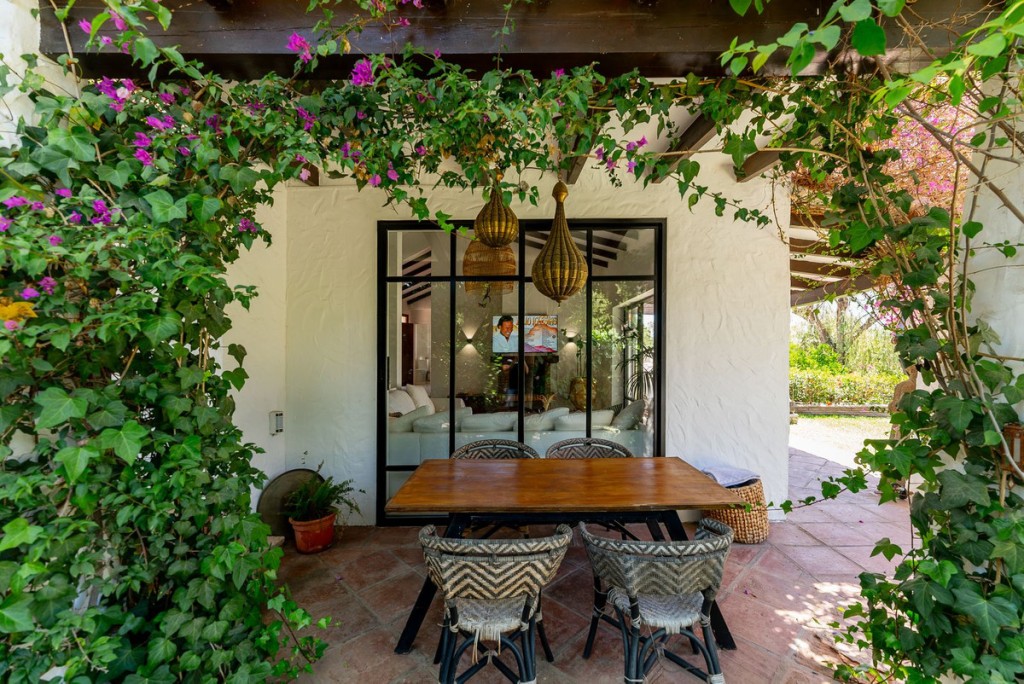 4 Bed, 6 Bath, HouseFor Sale, Estepona, Malaga