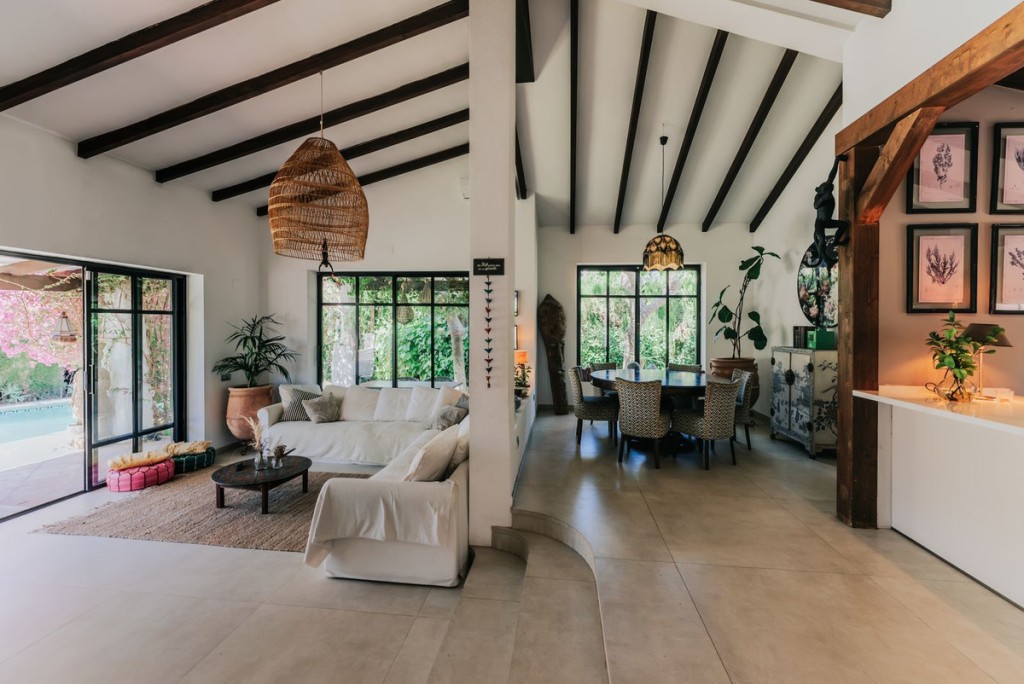 4 Bed, 6 Bath, HouseFor Sale, Estepona, Malaga