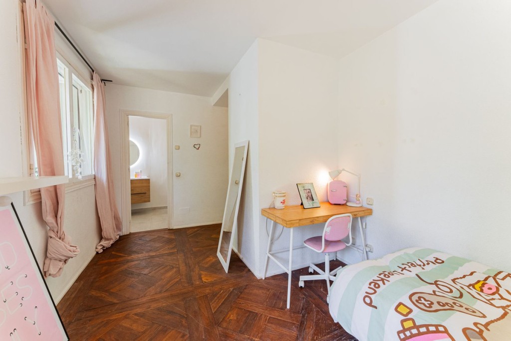 4 Bed, 6 Bath, HouseFor Sale, Estepona, Malaga