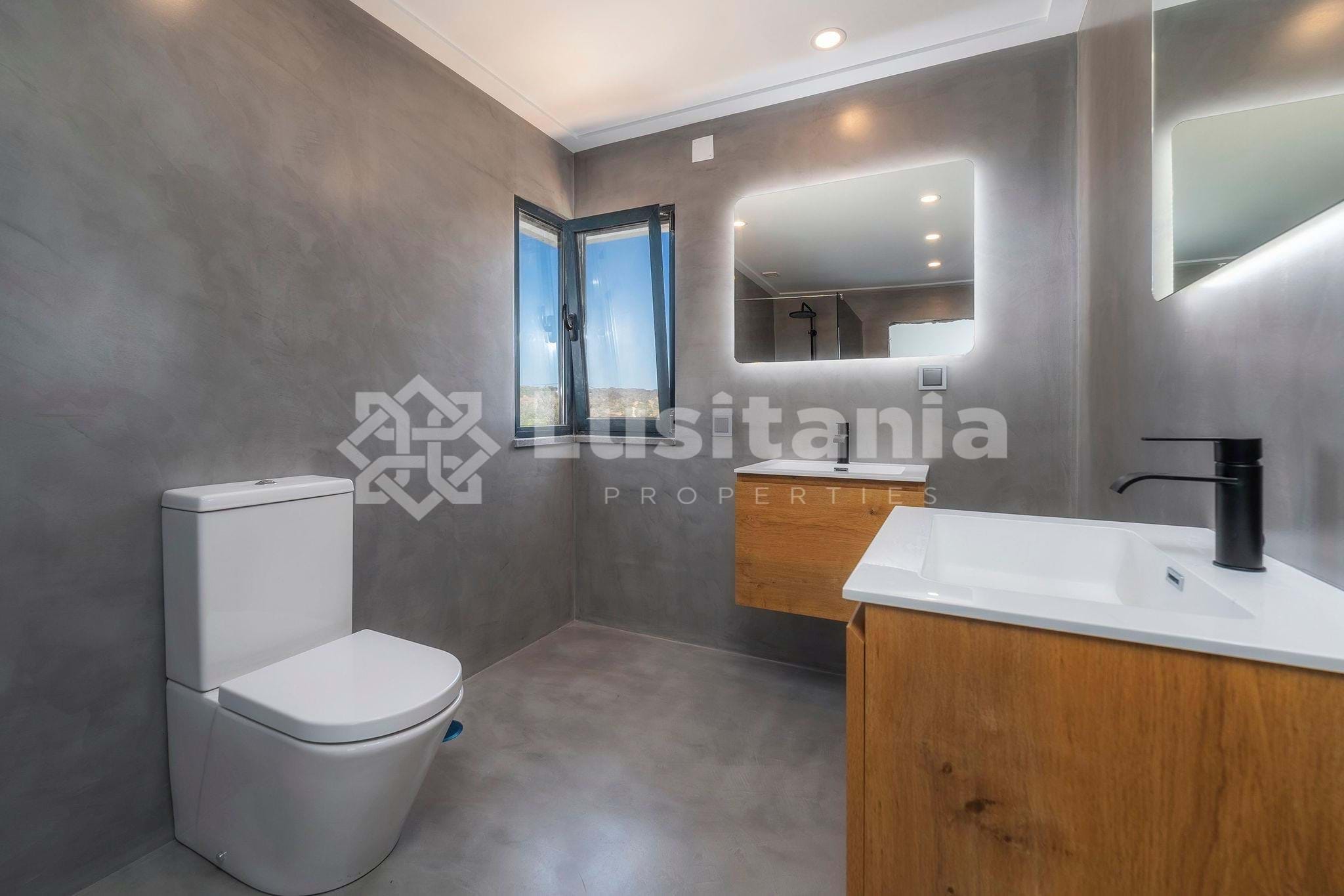 5 Bed, 4 Bath, HouseFor Sale, Loulé, Faro, 8125-016