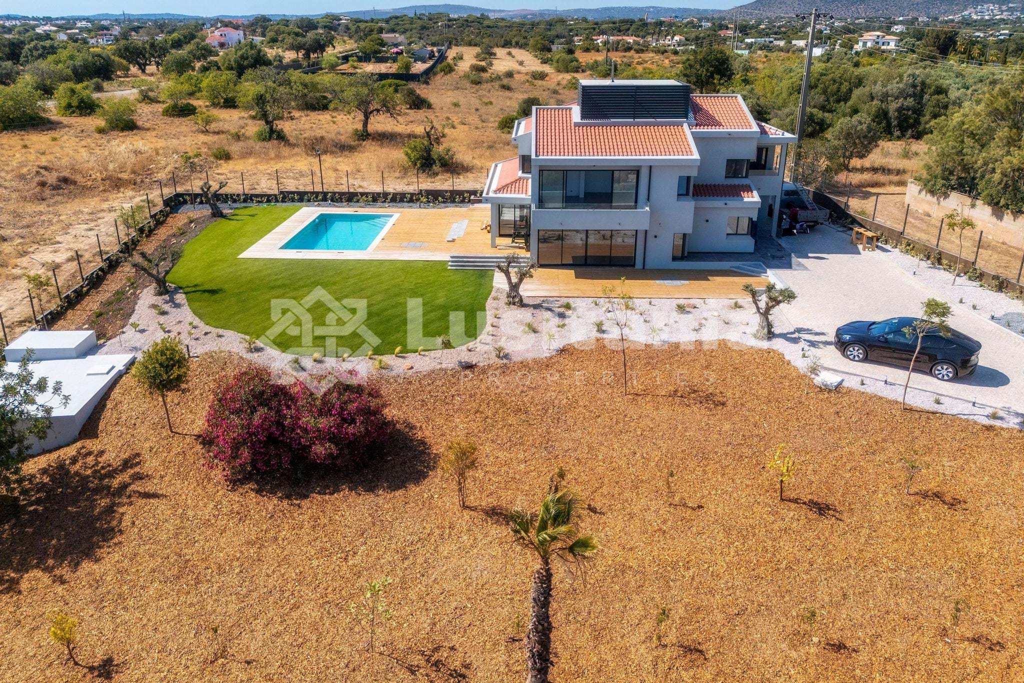 5 Bed, 4 Bath, HouseFor Sale, Loulé, Faro, 8125-016