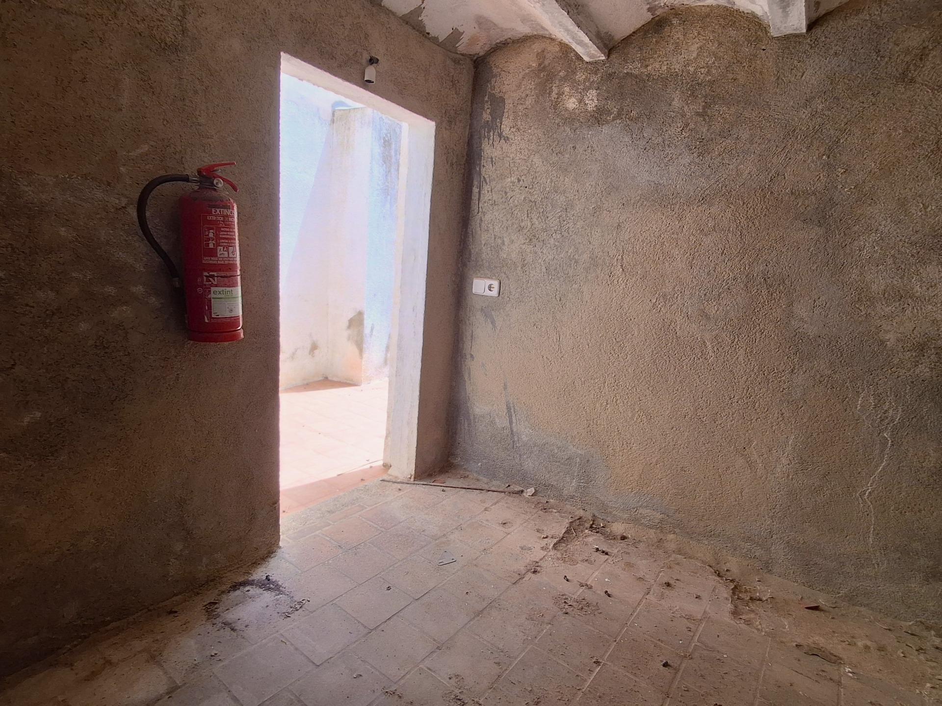 Commercial Property, For Sale