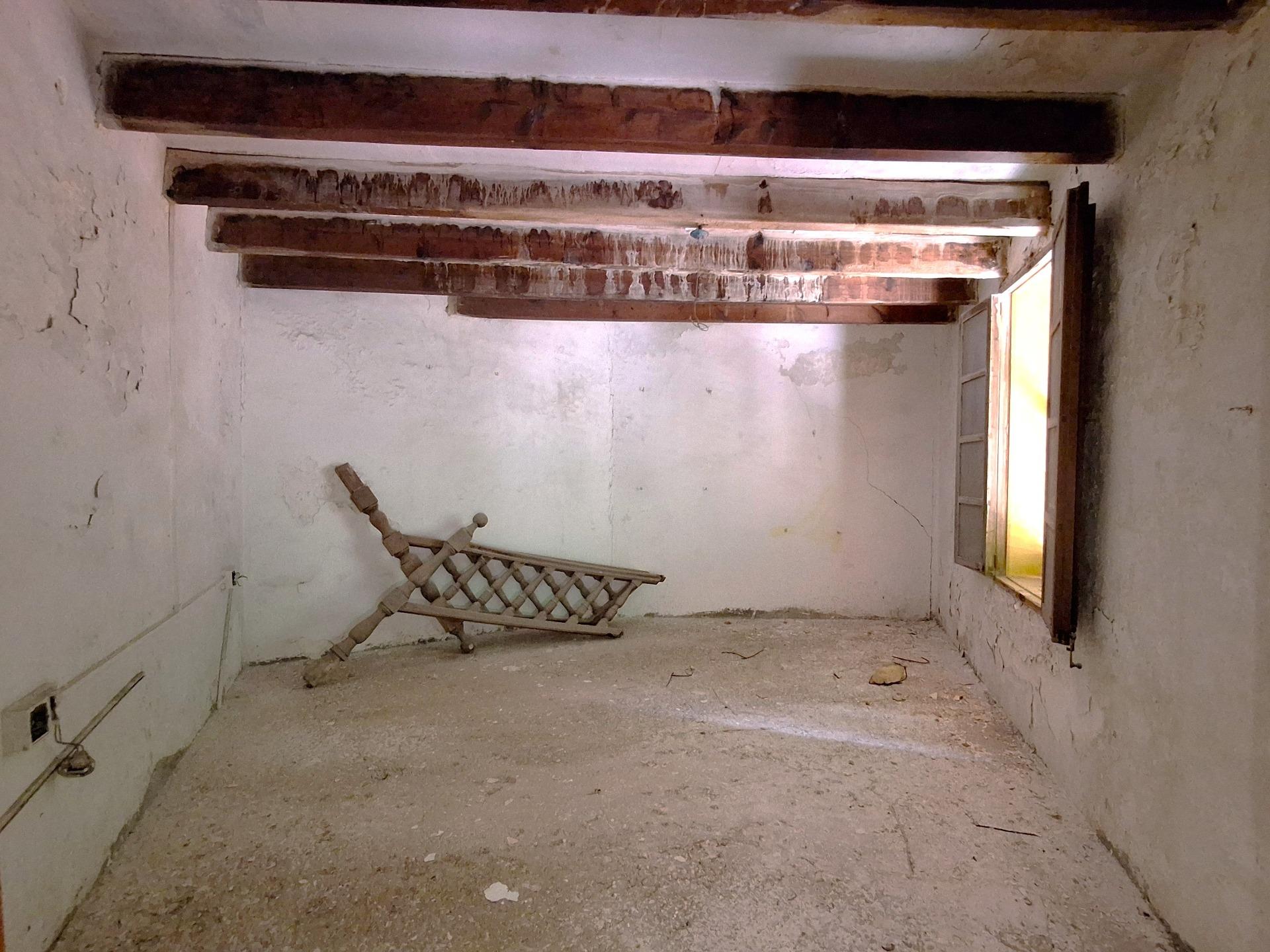 Commercial Property, For Sale