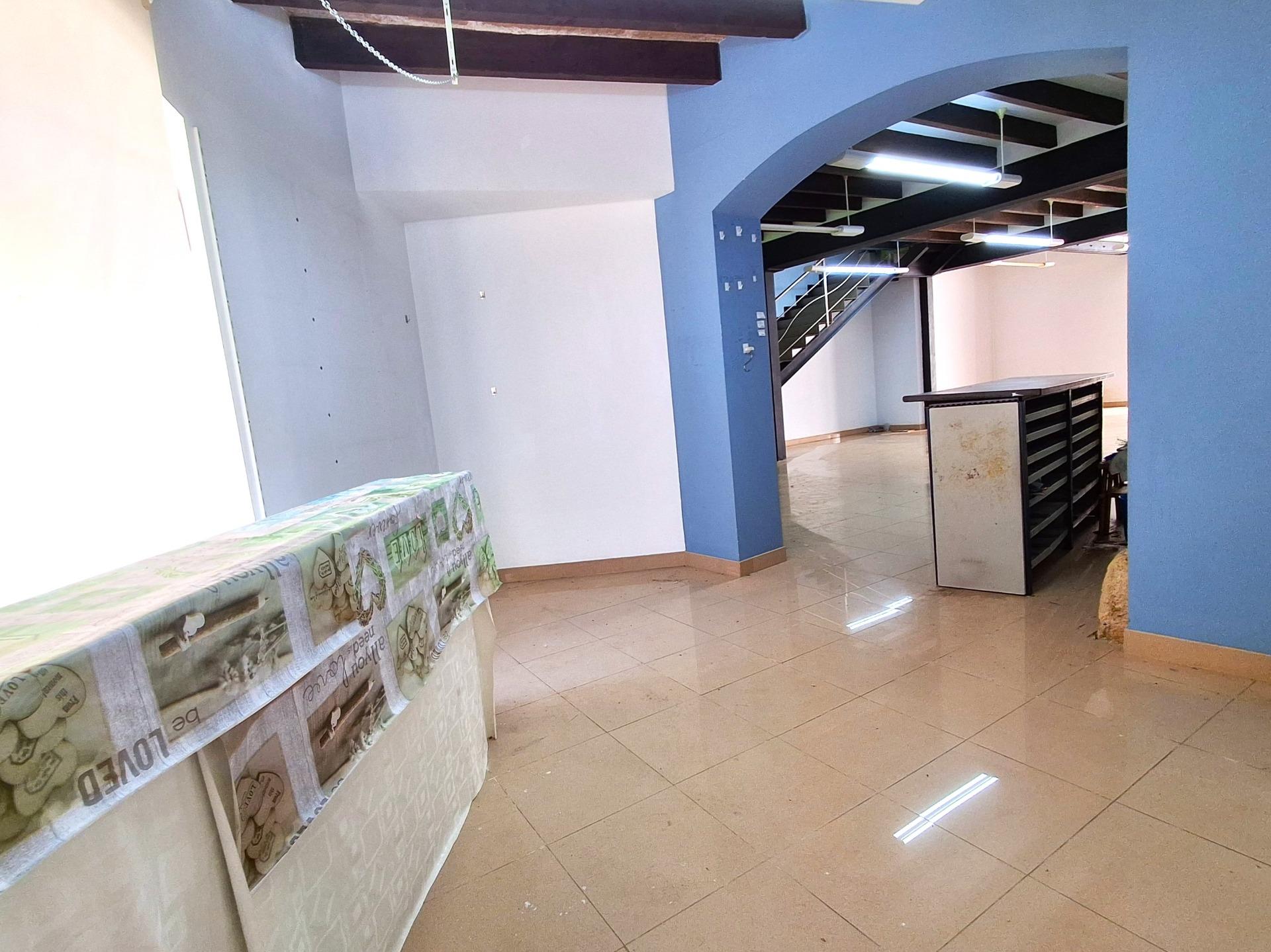 Commercial Property, For Sale