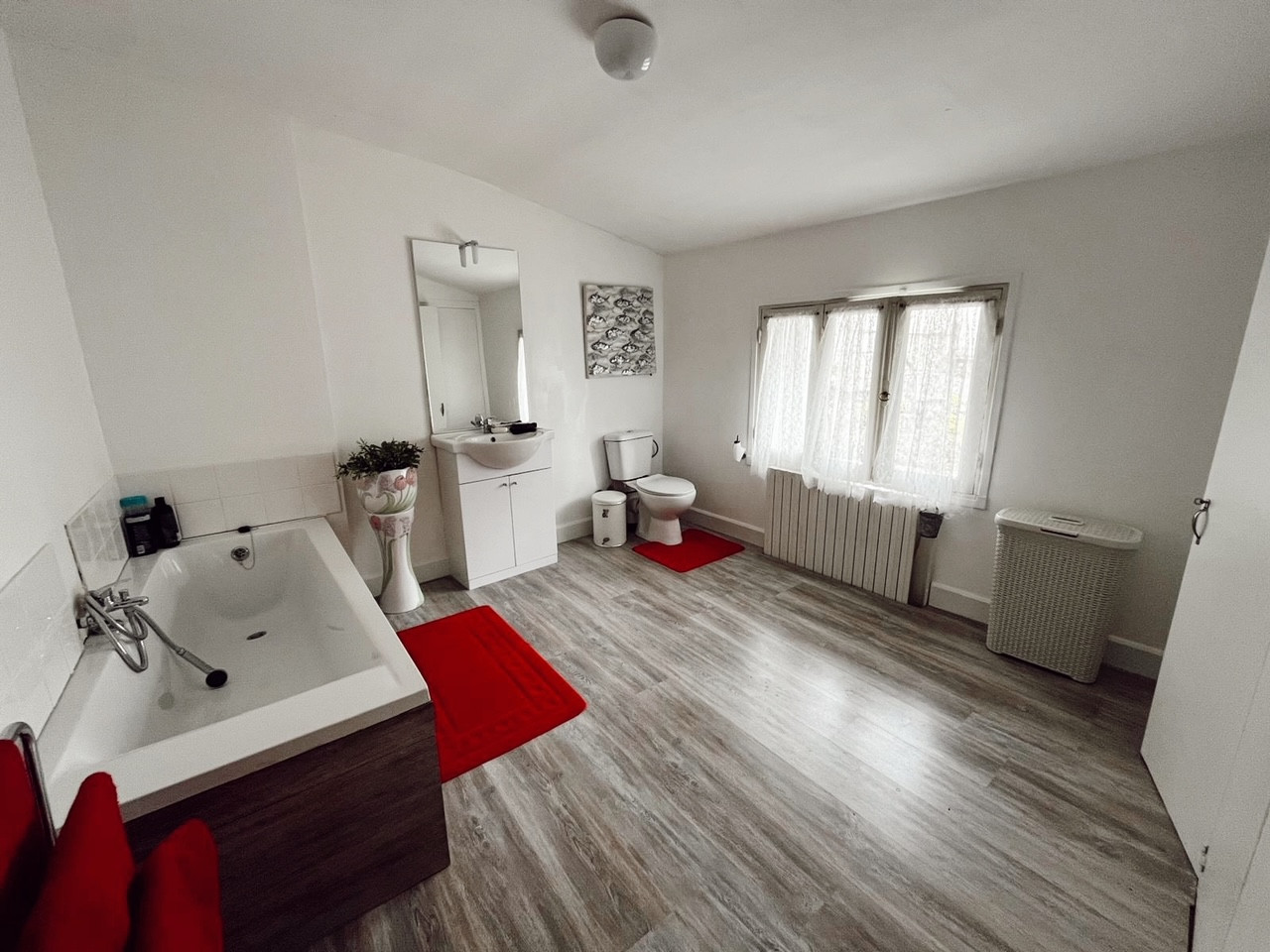 3 Bed, 1 Bath, HouseFor Sale, Lougratte, Lot-et-Garonne, Aquitaine, 47290