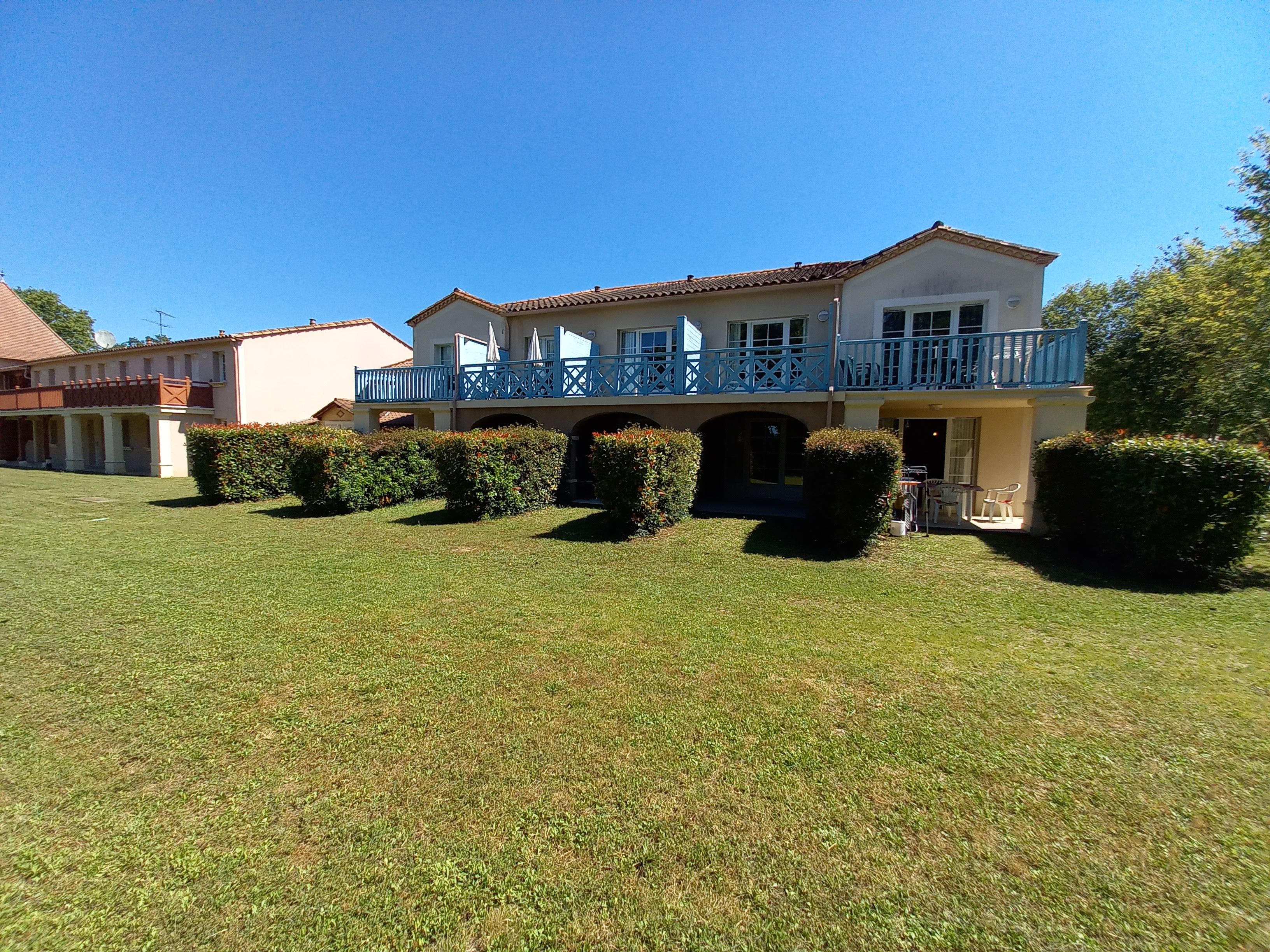1 Bed, 1 Bath, ApartmentFor Sale, Monflanquin, Lot-et-Garonne, Aquitaine, 47150