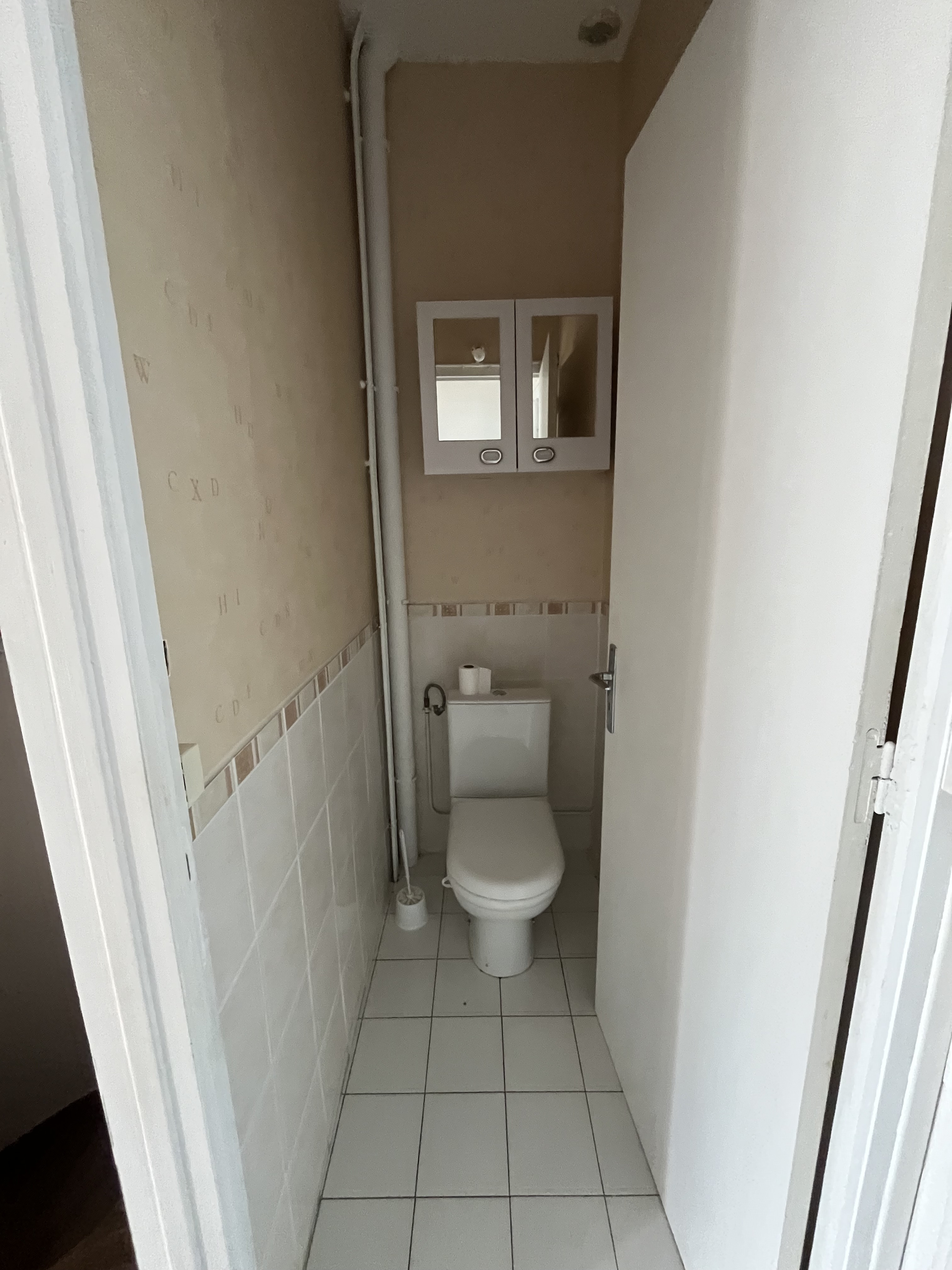 4 Bed, 1 Bath, HouseFor Sale, Castillonnes, Lot-et-Garonne, Aquitaine, 47330