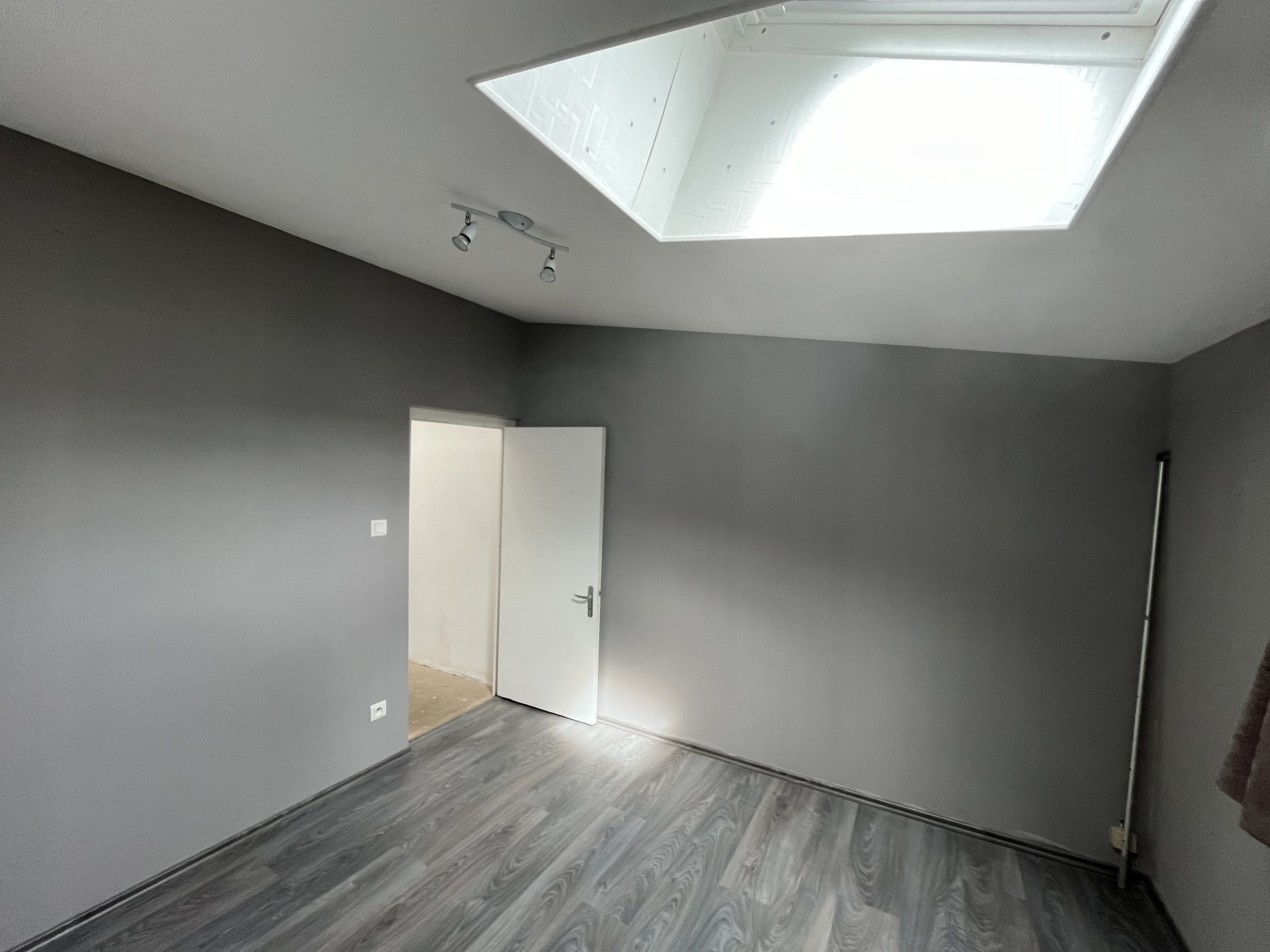 4 Bed, 1 Bath, HouseFor Sale, Castillonnes, Lot-et-Garonne, Aquitaine, 47330