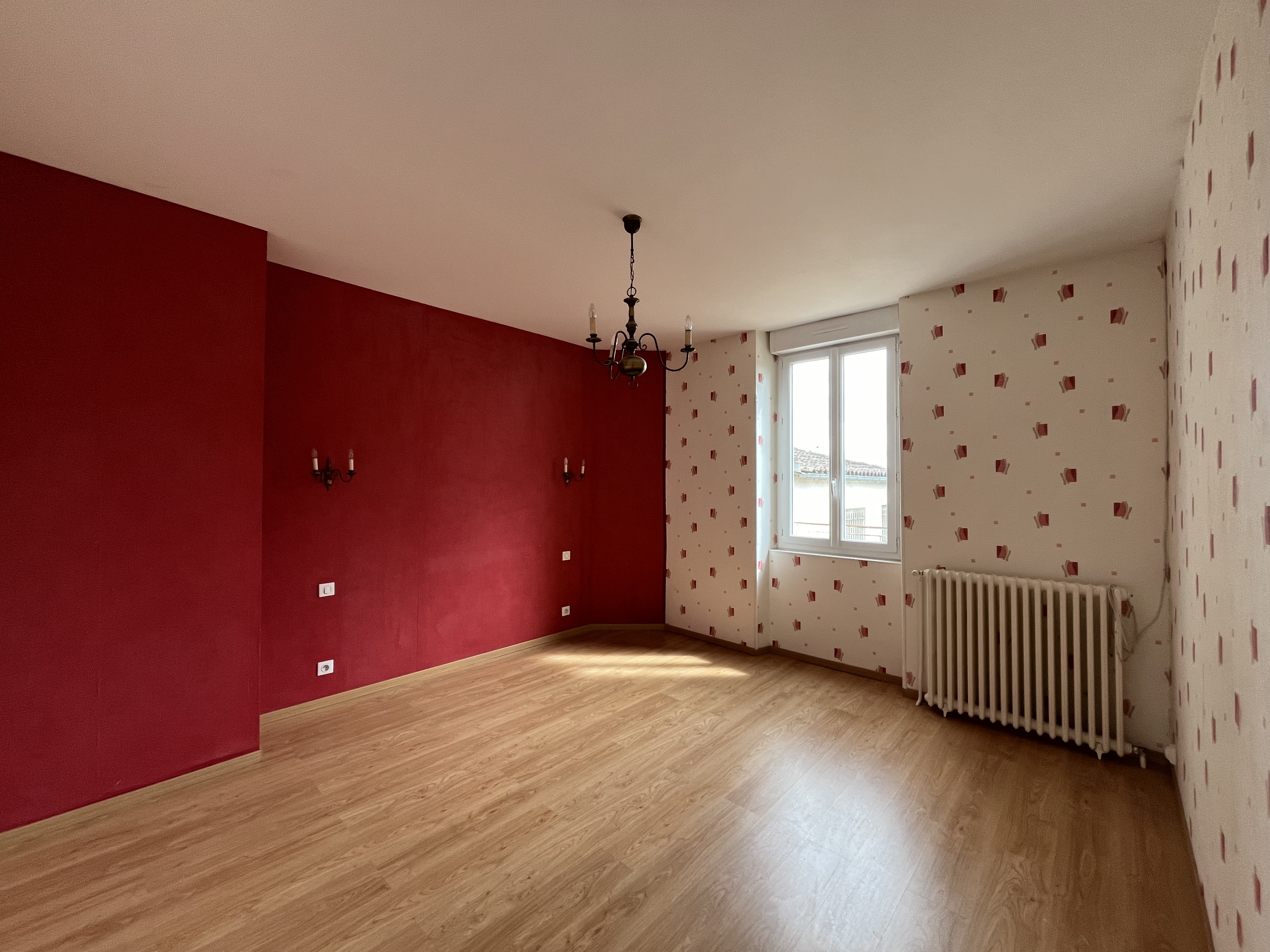 4 Bed, 1 Bath, HouseFor Sale, Castillonnes, Lot-et-Garonne, Aquitaine, 47330