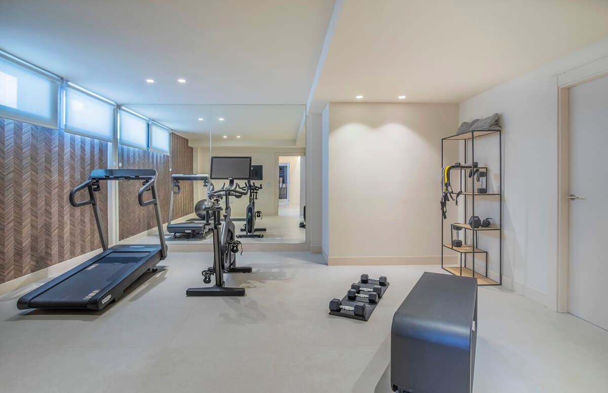 4 Bed, 4 Bath, HouseFor Sale, Estepona, Malaga