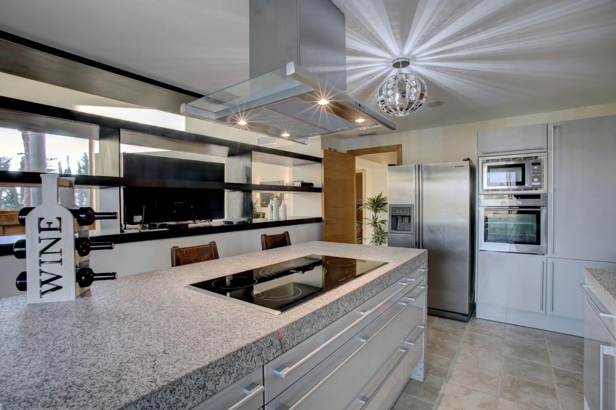 4 Bed, 5 Bath, HouseFor Sale, Estepona, Malaga