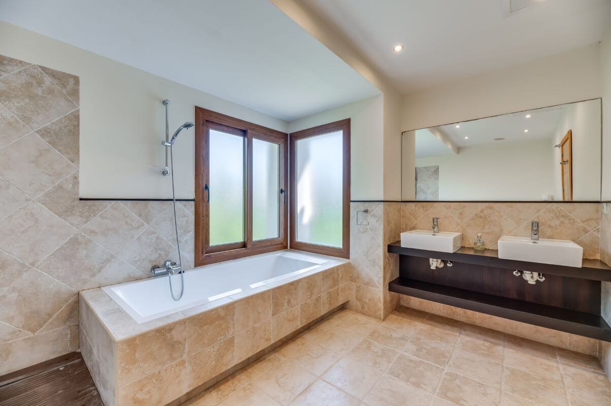 4 Bed, 5 Bath, HouseFor Sale, Estepona, Malaga