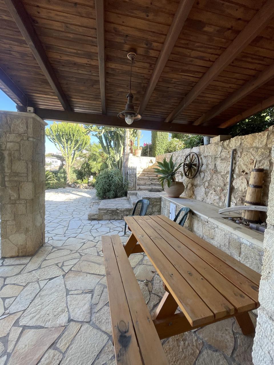 6 Bed, 4 Bath, HouseFor Sale, Heraklion, Crete, 71500