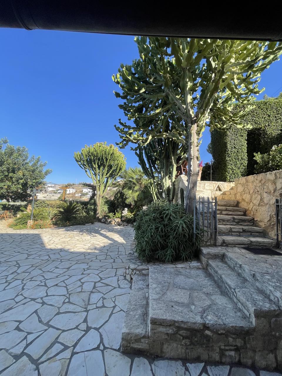 6 Bed, 4 Bath, HouseFor Sale, Heraklion, Crete, 71500