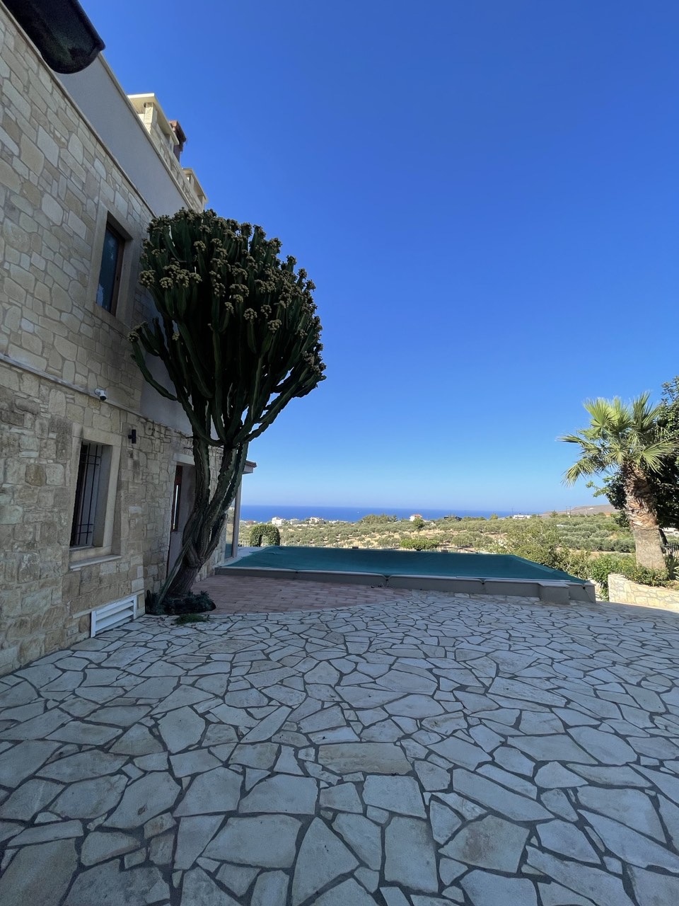 6 Bed, 4 Bath, HouseFor Sale, Heraklion, Crete, 71500
