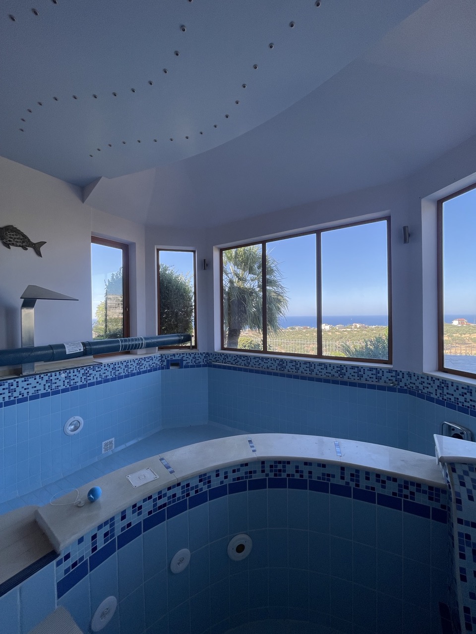 6 Bed, 4 Bath, HouseFor Sale, Heraklion, Crete, 71500