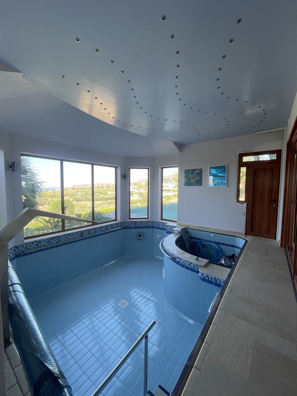 6 Bed, 4 Bath, HouseFor Sale, Heraklion, Crete, 71500