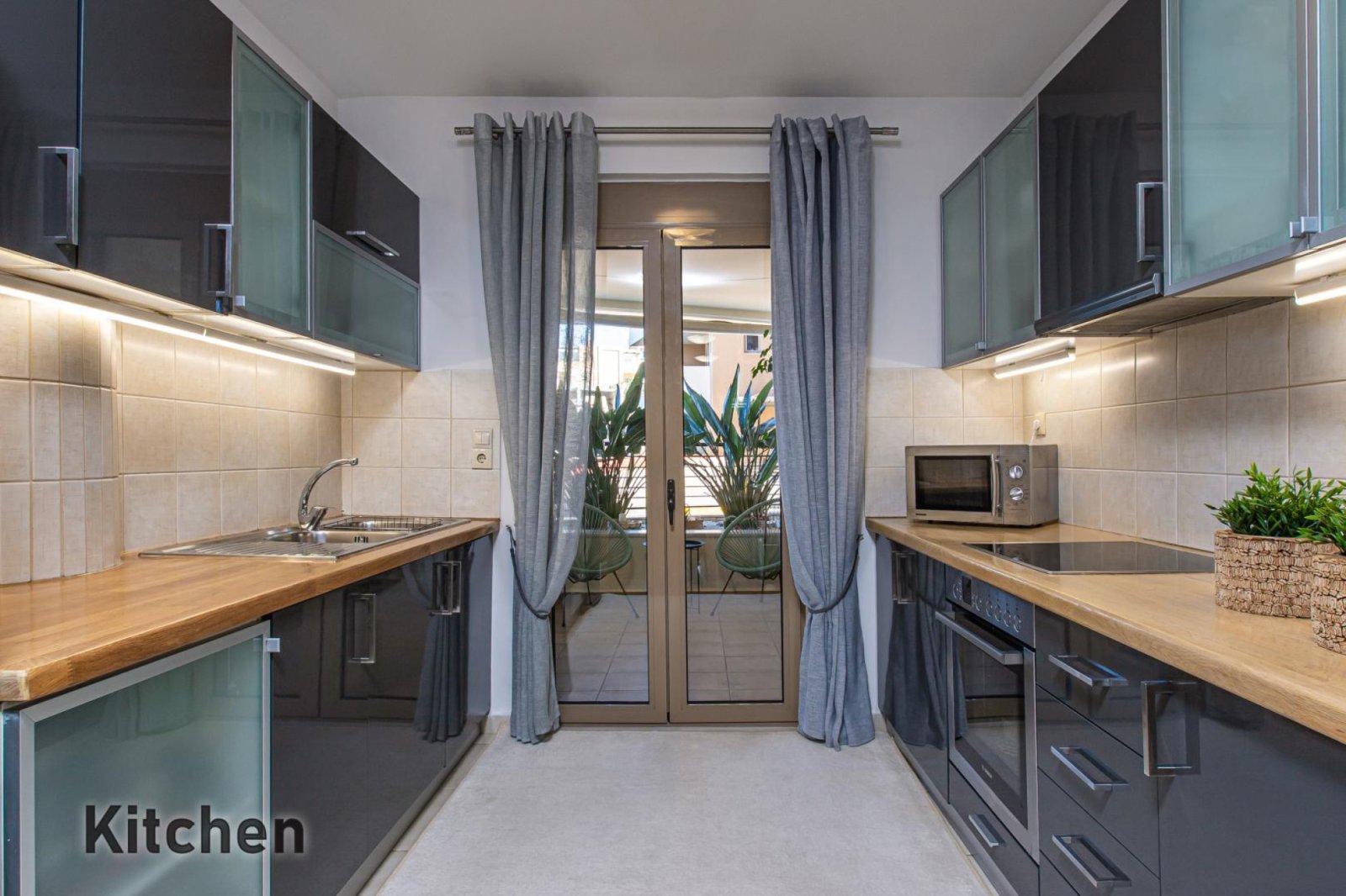 4 Bed, 2 Bath, ApartmentFor Sale, Chania, Crete, 73100