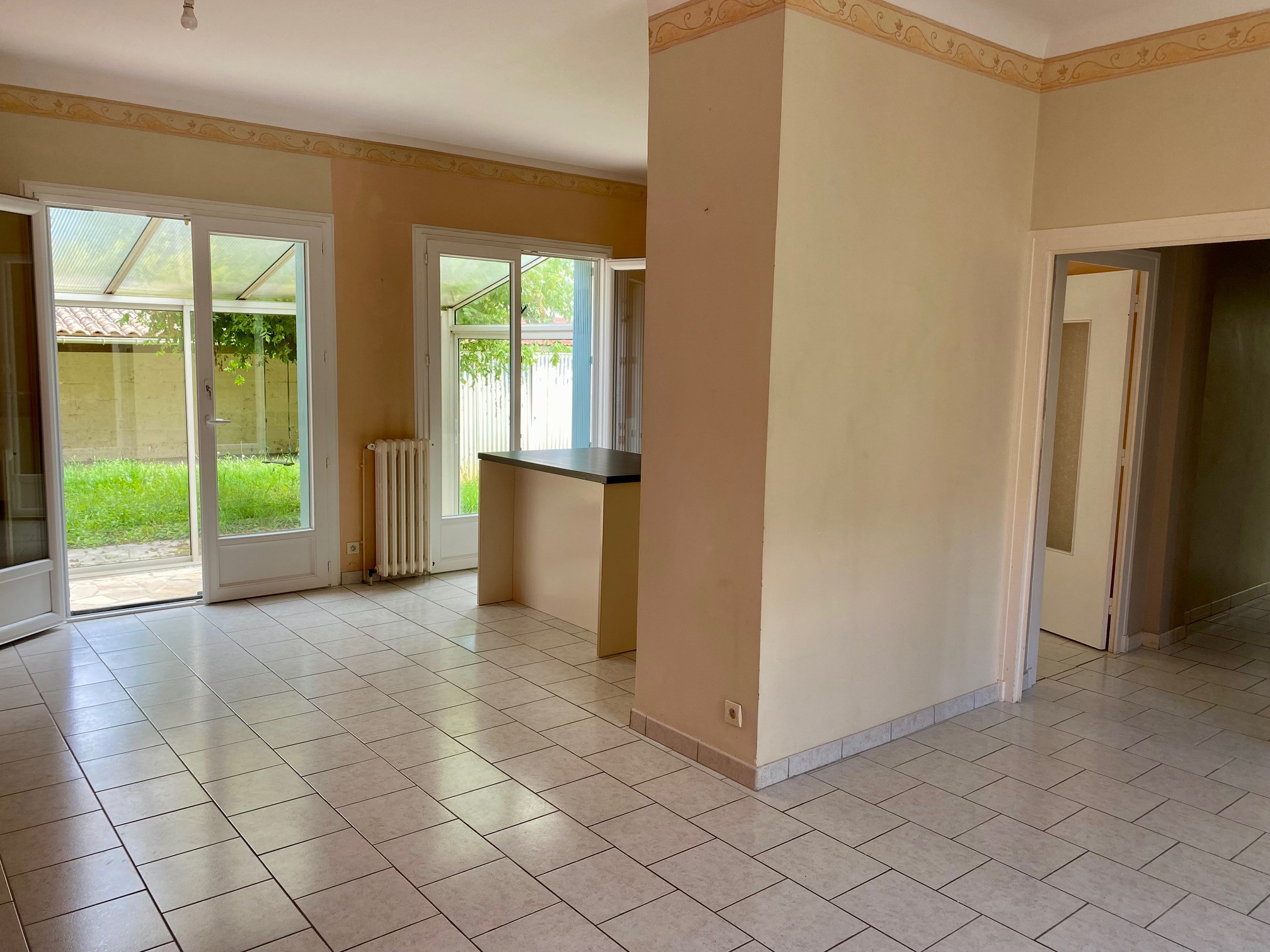 3 Bed, 1 Bath, HouseFor Sale, Bergerac, Dordogne, Aquitaine, 24100