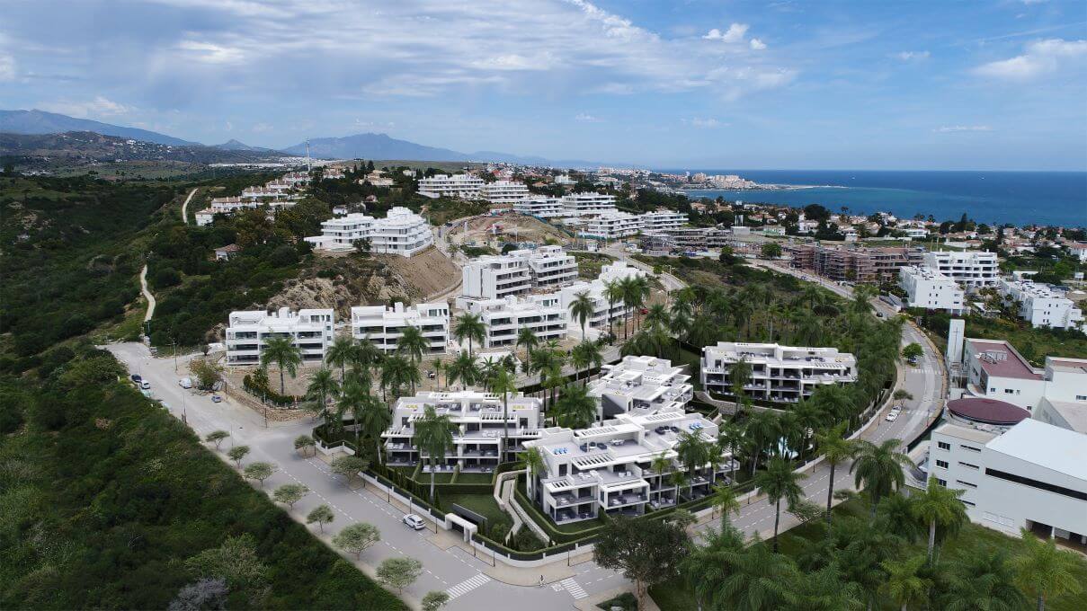 3 Bed, 2 Bath, ApartmentFor Sale, Estepona, Malaga