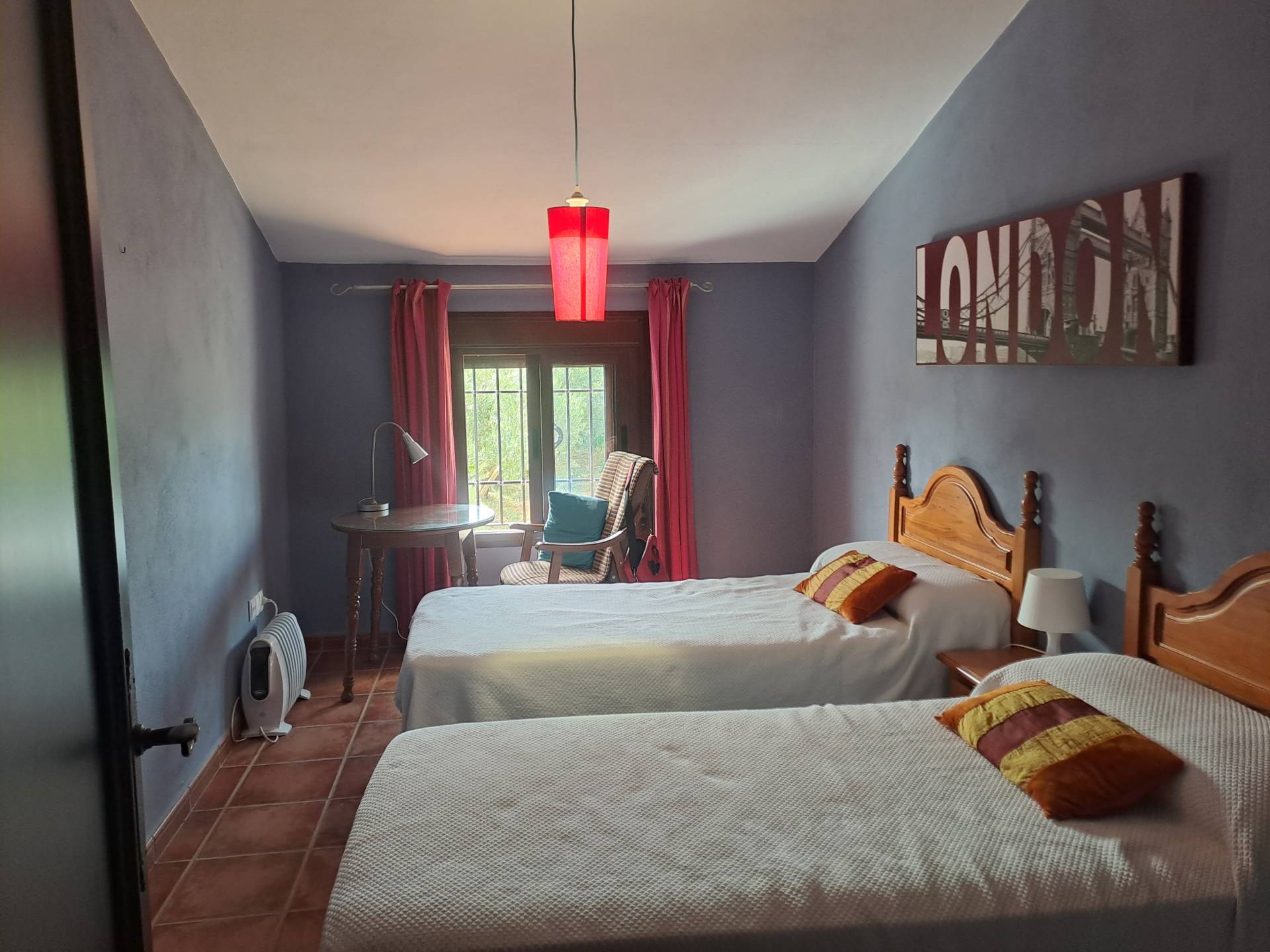 6 Bed, 2 Bath, HouseFor Sale, Arriate, Malaga, 29350