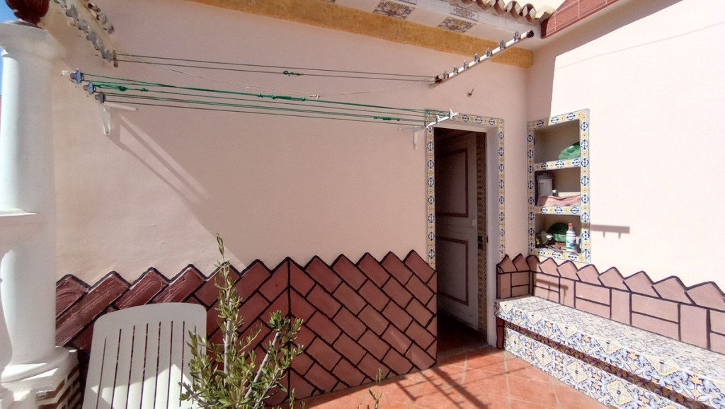 4 Bed, 2 Bath, HouseFor Sale, Malaga, Malaga