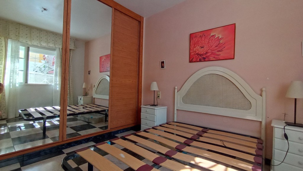 4 Bed, 2 Bath, HouseFor Sale, Malaga, Malaga