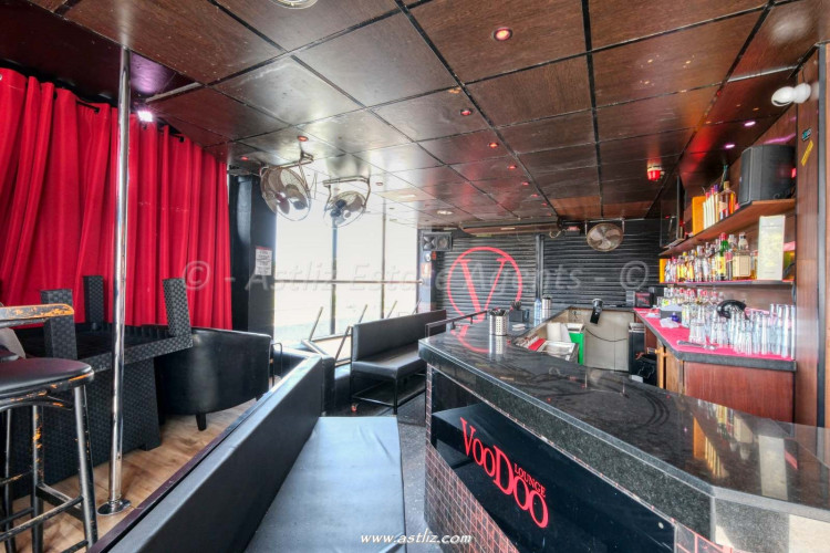 Commercial Property, For Sale