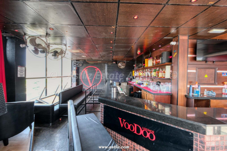 Commercial Property, For Sale