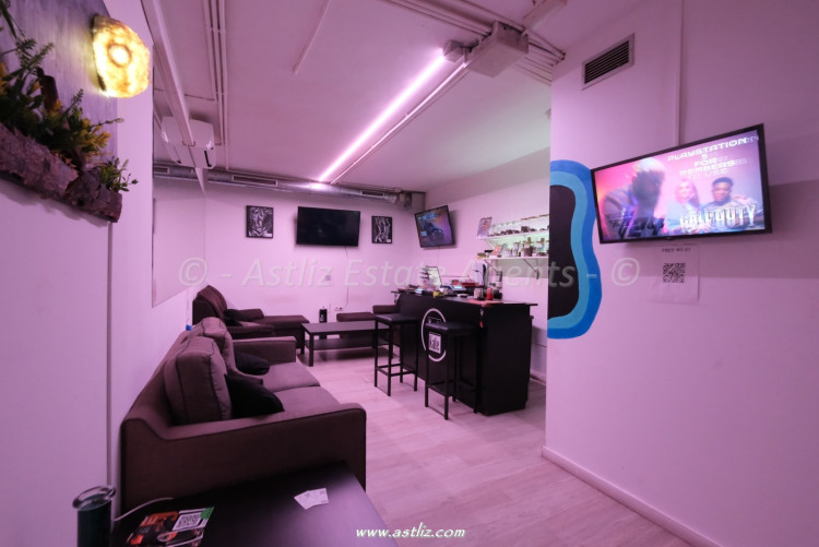 Commercial Property, For Sale