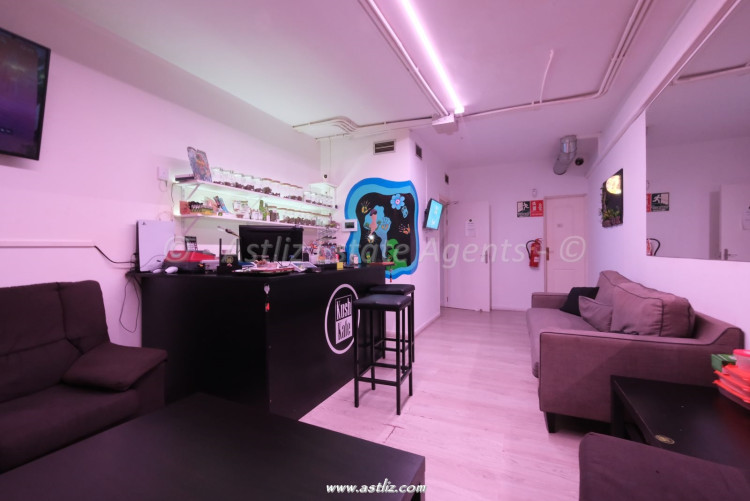 Commercial Property, For Sale