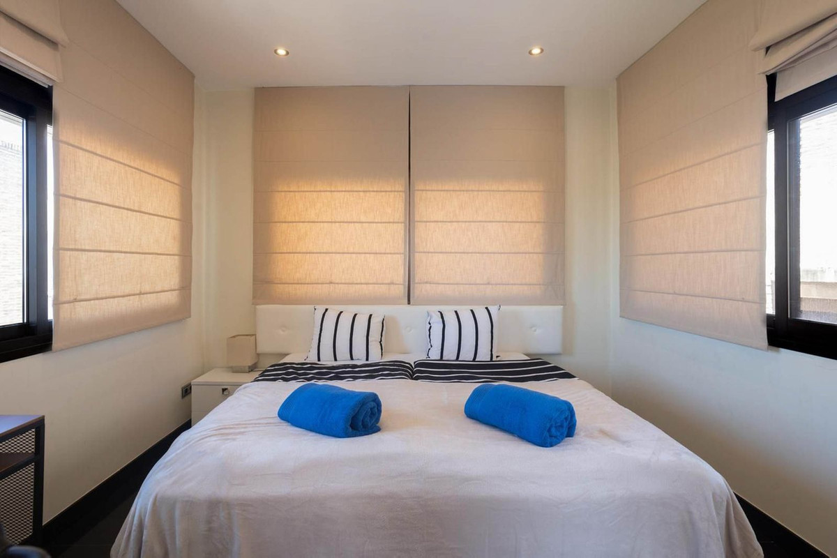 2 Bed, 2 Bath, ApartmentFor Sale, Estepona, Malaga