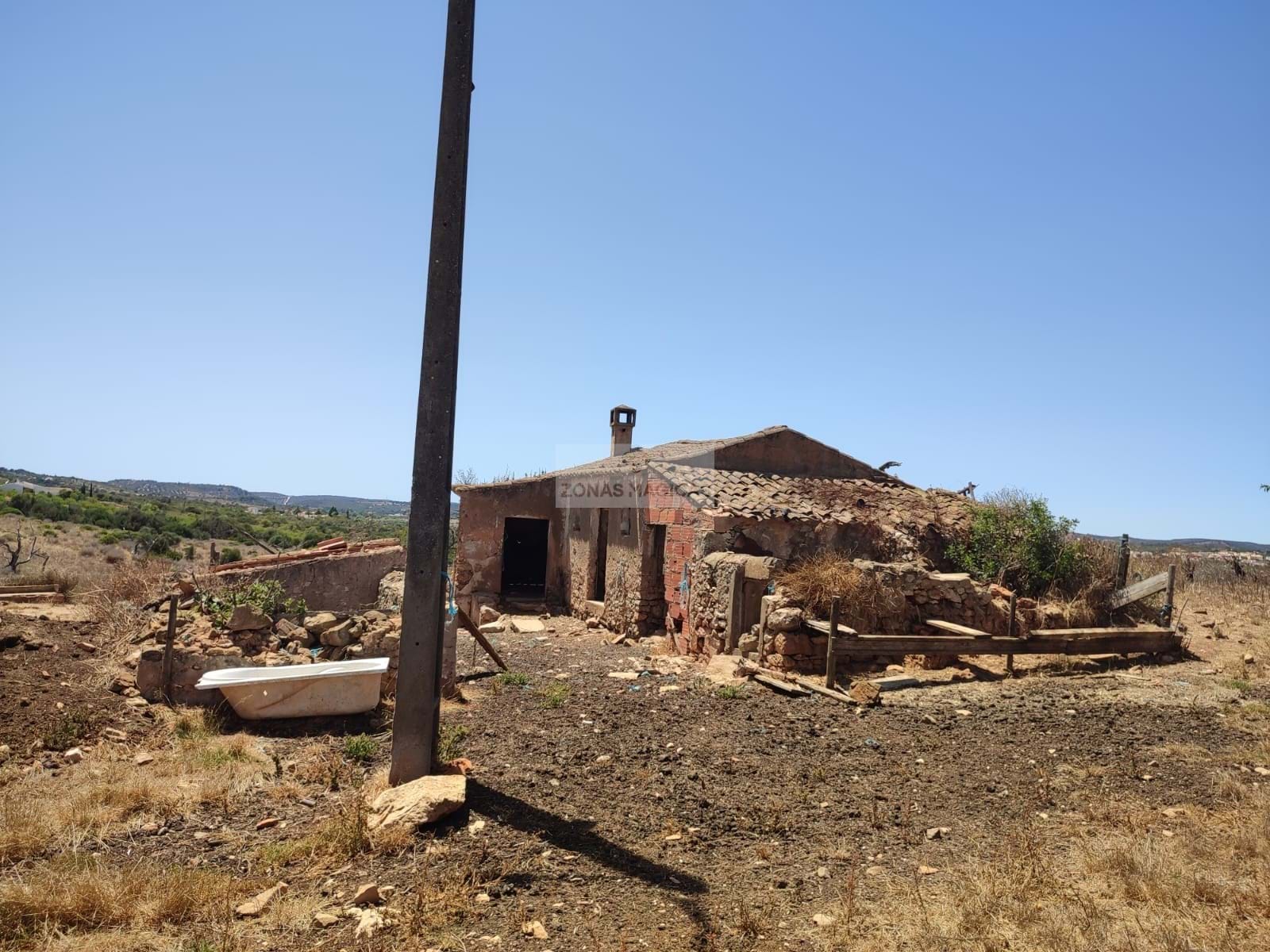 4 Bed, 1 Bath, HouseFor Sale, Lagos, Faro, 8600-120