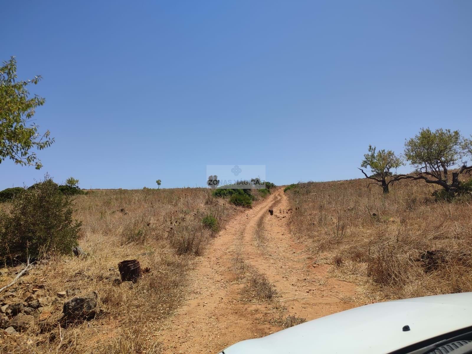 4 Bed, 1 Bath, HouseFor Sale, Lagos, Faro, 8600-120