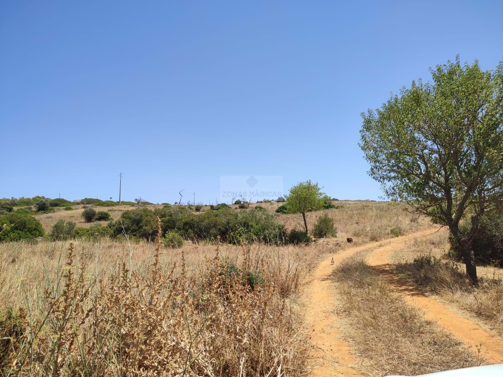 4 Bed, 1 Bath, HouseFor Sale, Lagos, Faro, 8600-120