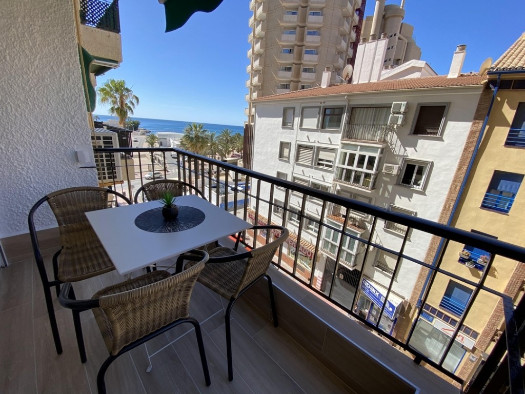 2 Bed, 1 Bath, ApartmentFor Sale, Fuengirola, Malaga