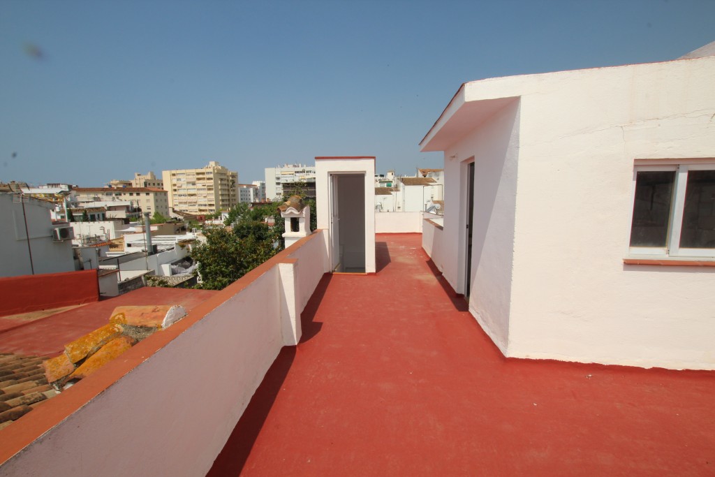 Commercial Property, For Sale