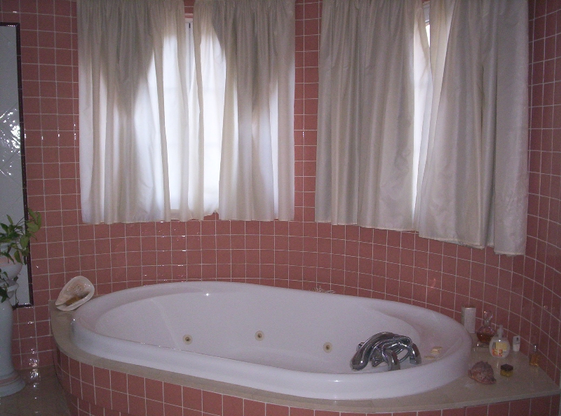 5 Bed, 3 Bath, HouseFor Sale, Benalmadena, Malaga