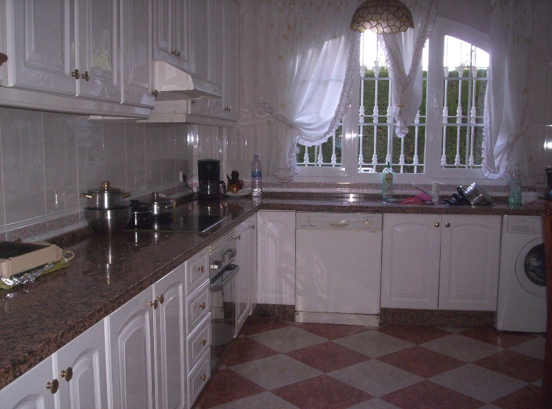 5 Bed, 3 Bath, HouseFor Sale, Benalmadena, Malaga