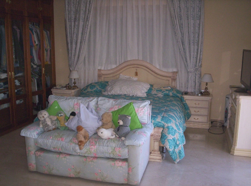 5 Bed, 3 Bath, HouseFor Sale, Benalmadena, Malaga