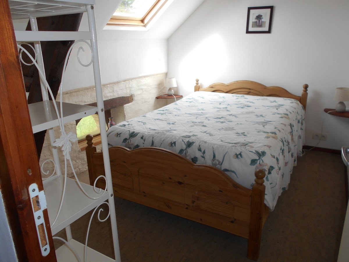 5 Bed, 3 Bath, HouseFor Sale, Courcité, Mayenne, 53700