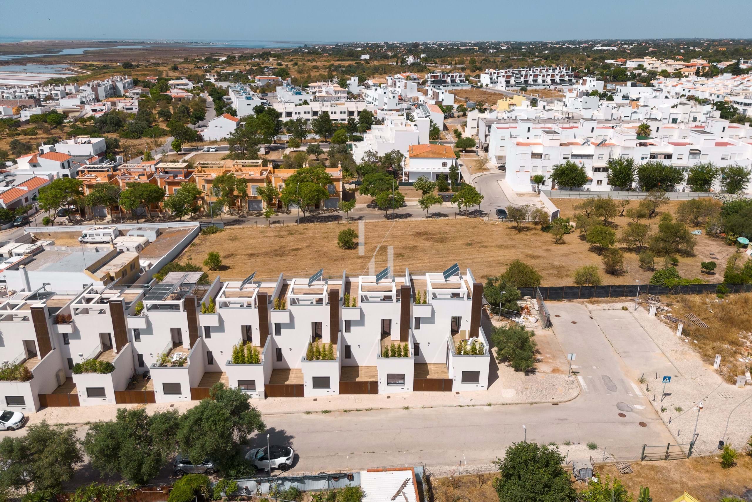 3 Bed, 3 Bath, HouseFor Sale, Moncarapacho, Olhão, Faro, 8700-061