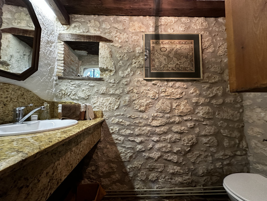 4 Bed, 3 Bath, HouseFor Sale, Duras, Lot-et-Garonne, Aquitaine, 47120